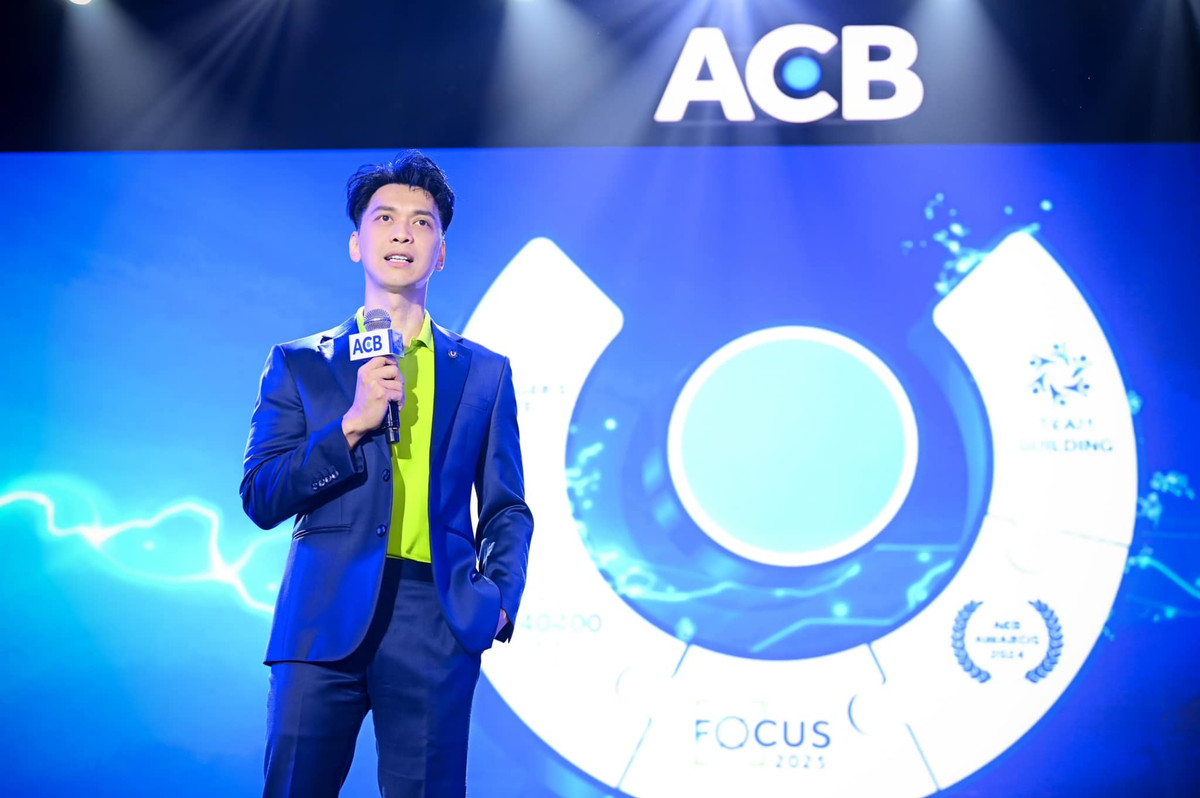 Năm 2012, doanh nhân Trần Hùng Huy tiếp quản vị trí Chủ tịch ACB ở tuổi 34 tuổi, trở thành Chủ tịch ngân hàng trẻ nhất Việt Nam thời điểm đó. Ảnh: FB Trần Hùng Huy