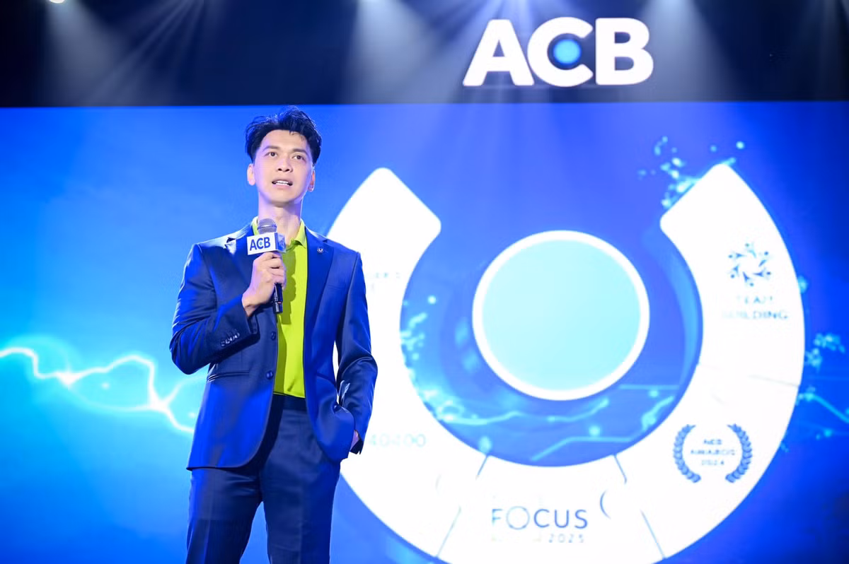 Năm 2012, doanh nhân Trần Hùng Huy tiếp quản vị trí Chủ tịch ACB ở tuổi 34 tuổi, trở thành Chủ tịch ngân hàng trẻ nhất Việt Nam thời điểm đó. Ảnh: FB Trần Hùng Huy