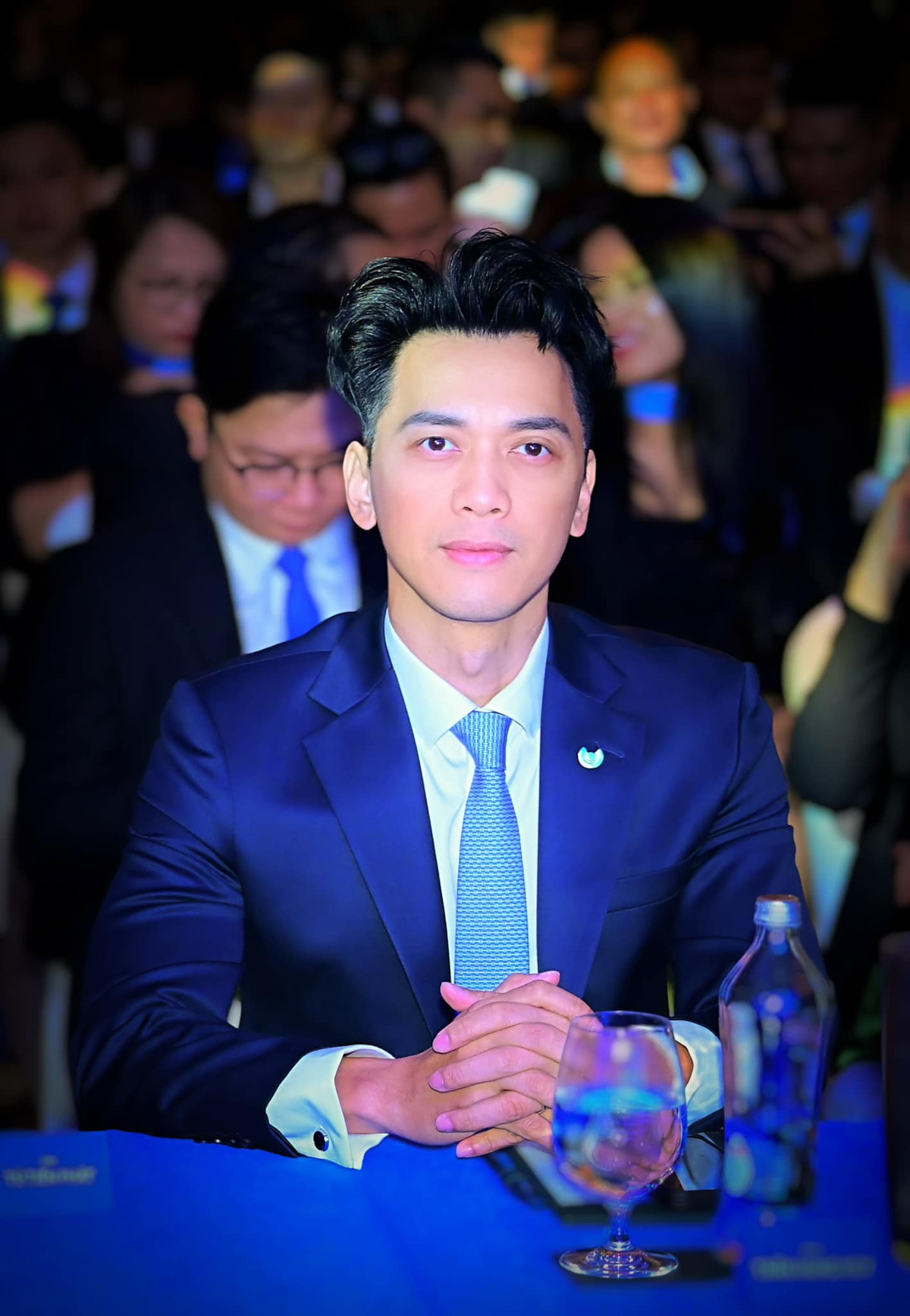 Chủ tịch ACB tốt nghiệp thạc sĩ quản trị kinh doanh tại Đại học Chapman (Mỹ) năm 2002. Năm 2011, Trần Hùng Huy bảo vệ xong luận án tiến sĩ kinh tế tại Đại học Golden Gate (Mỹ). Ảnh: FB Trần Hùng Huy