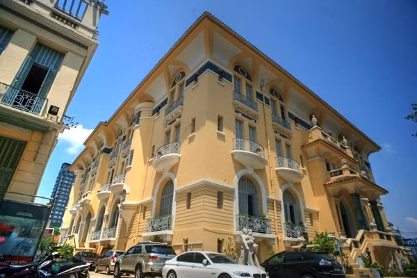 Hiện nay, dinh thự 99 cửa được trưng dụng làm Bảo tàng Mỹ thuật TP HCM. Ảnh: Qpdesign