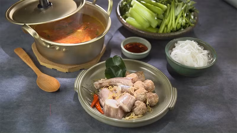 Ngoài ra, cá khoai còn có thể chế biến thành nhiều món ăn ngon nữa như canh cá khoai, cá khoai chiên giòn, cá khoai kho...Ảnh: YouTube