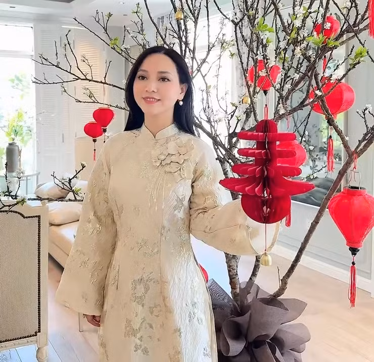 Không chỉ khiến mọi người kinh ngạc bởi lịch livestream dày đặc, “phú bà” Hannah Olala còn gây ấn tượng với khối tài sản đồ sộ. Ảnh: FBNV