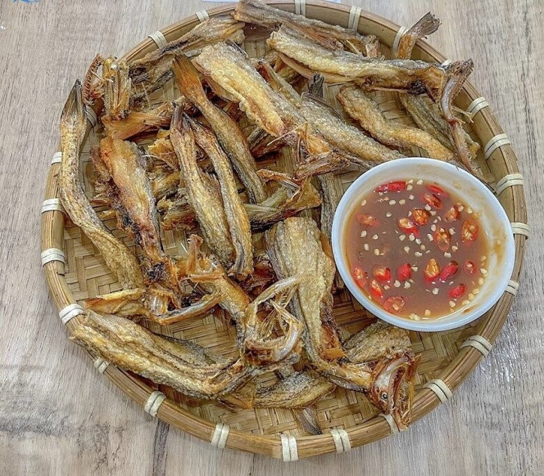 Cá khoai tuy mềm nhưng không hoàn toàn là nước. Nhờ đó sau khi phơi, thịt cá vẫn giữ được độ mềm dẻo đặc trưng. Ảnh: Internet