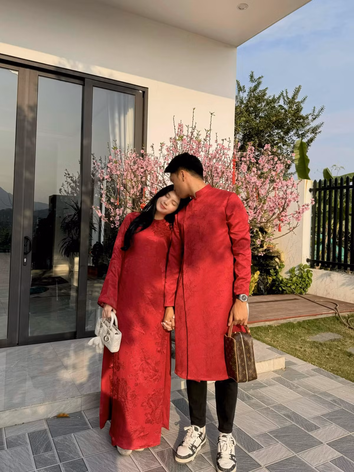 Ngoài căn hộ này, vợ chồng Thành Chung còn sở hữu một căn nhà ở Tuyên Quang - quê nhà của cặp đôi. Ảnh: FB Ngô Tố Uyên