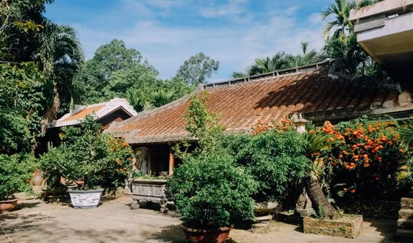 Theo ông ông Đỗ Hữu Minh (sinh năm 1956) - chủ nhân hiện tại của ngôi nhà, căn nhà đã trải qua 6 thế hệ, trong đó ông thuộc thế hệ thứ tư. Ảnh: Báo Đà Nẵng