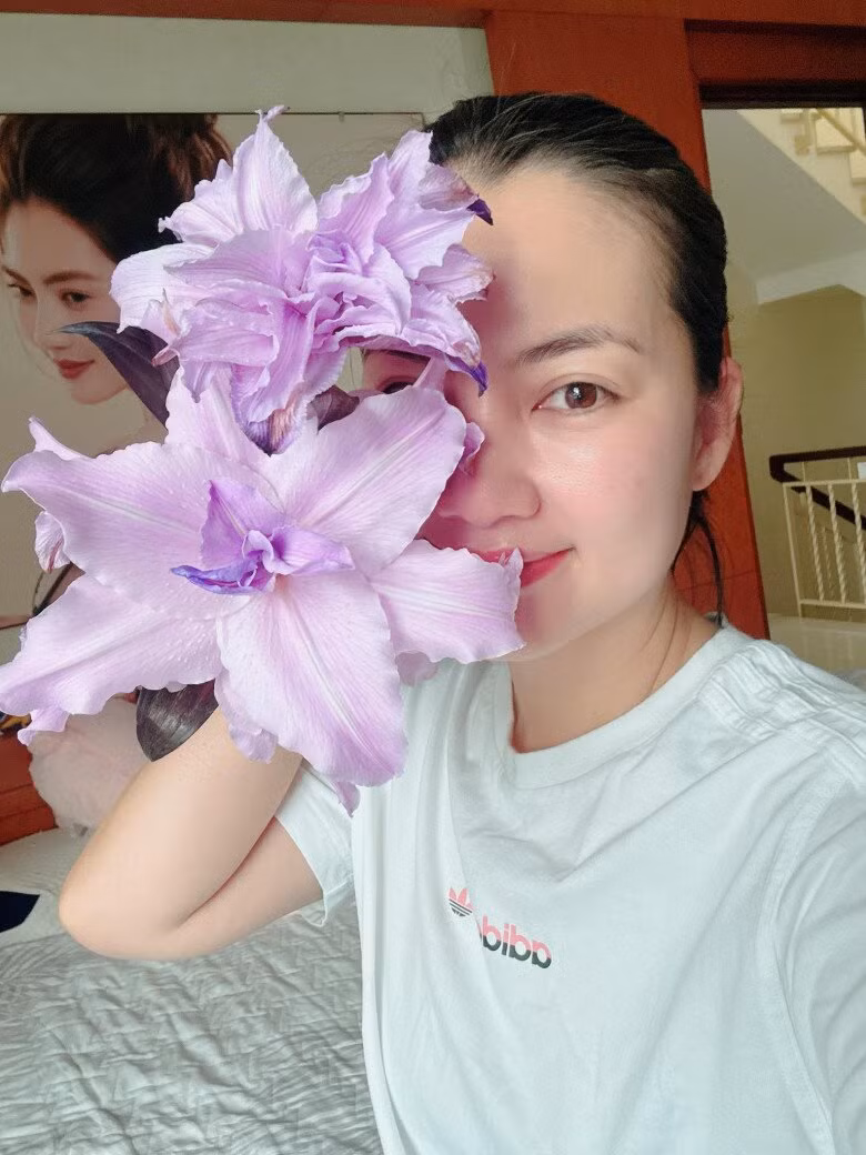 Sau tuyên bố tạm dừng đóng phim truyền hình từ năm ngoái , Ngọc Lan tập trung vào đời sống cá nhân và chăm sóc con trai. Ảnh: FBNV