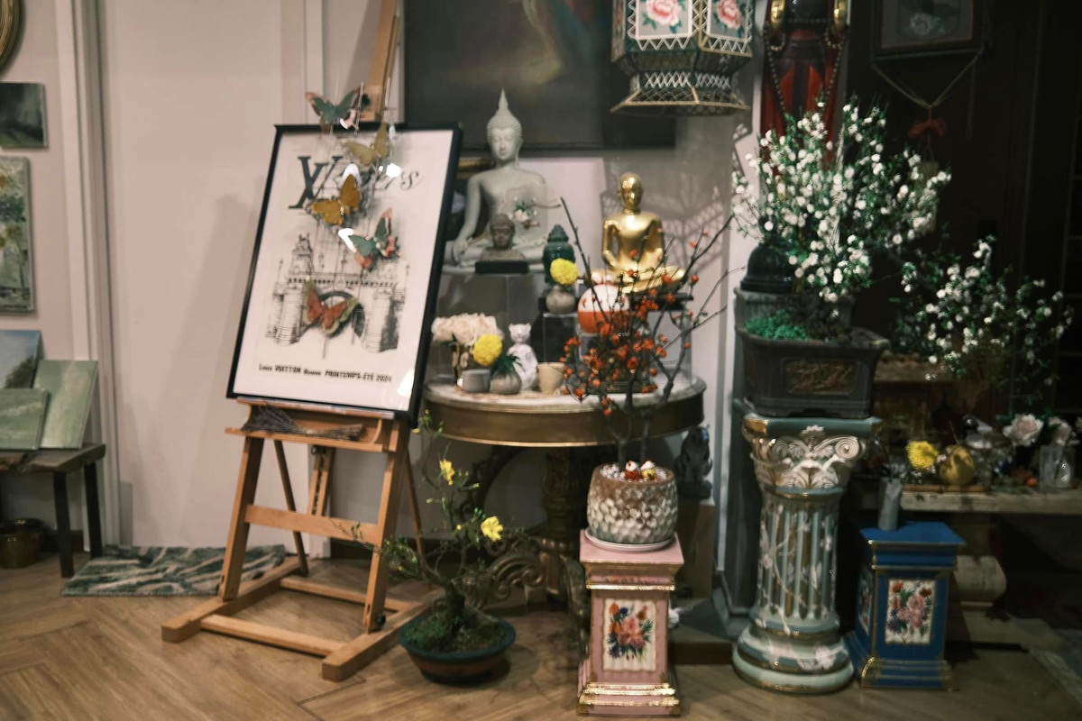 Dịp Tết Ất Tỵ 2025, không gian sống của Lý Quí Khánh ngập tràn sắc xuân bởi các loài hoa và món decor xinh đẹp. Ảnh: FB Lý Quí Khánh