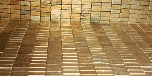 Theo Sở Đúc tiền Mỹ, kho vàng Fort Knox đang lưu trữ khoảng 4.581 tấn vàng, chiếm khoảng một nửa tổng lượng vàng dự trữ của Bộ Tài chính Mỹ. Ảnh: WBKO