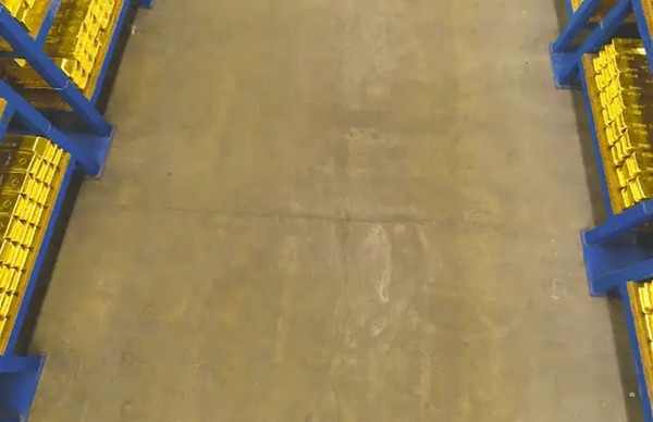 Các hầm được xây dựng trên đất sét London, loại đất sét mềm. Ảnh: Bank of England