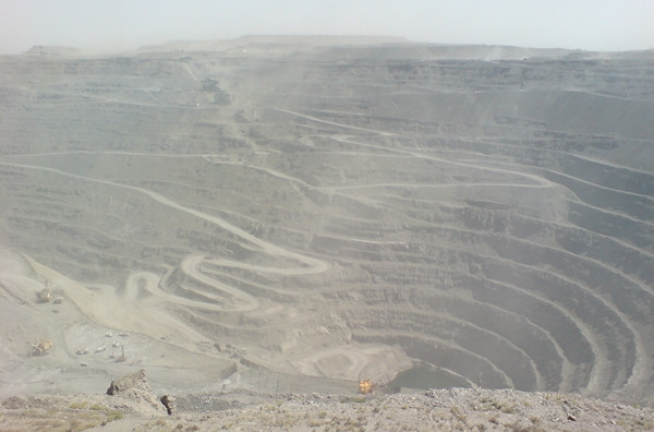 Mỏ vàng Muruntau được phát hiện vào năm 1958, hoạt động khai thác bắt đầu vào năm 1967. Ảnh: Wiki