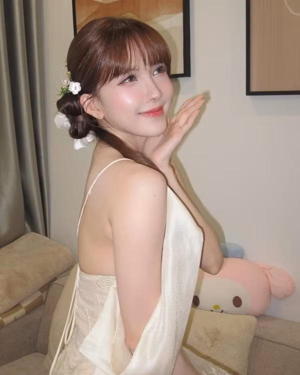 Một góc khác trong căn nhà của Thiều Bảo Trâm. Ảnh: FBNV