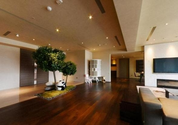 Tổng cộng, nữ diễn viên sở hữu ba bất động sản có giá trị lớn. Ảnh: Baidu