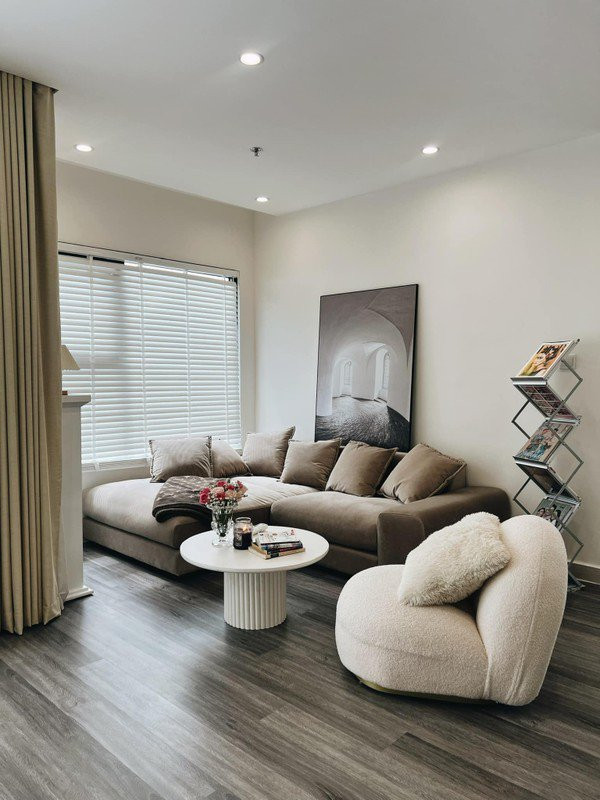 Năm ngoái, Hòa Minzy rao bán căn hộ 2 phòng ngủ lớn, 1 phòng ngủ nhỏ tại TP Thủ Đức (TP HCM). Ảnh: FB Hòa Minzy