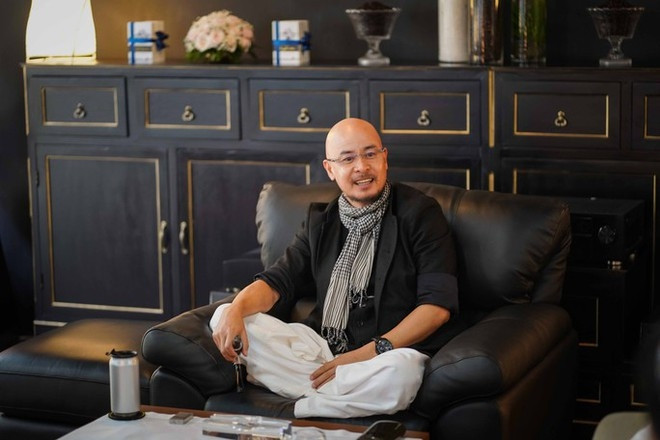 Hơn 10 năm nay, ông Đặng Lê Nguyên Vũ - nhà sáng lập, Chủ tịch kiêm Tổng Giám đốc Tập đoàn Trung Nguyên đã chọn sống ẩn dật trên núi, một mình. Ảnh: Internet