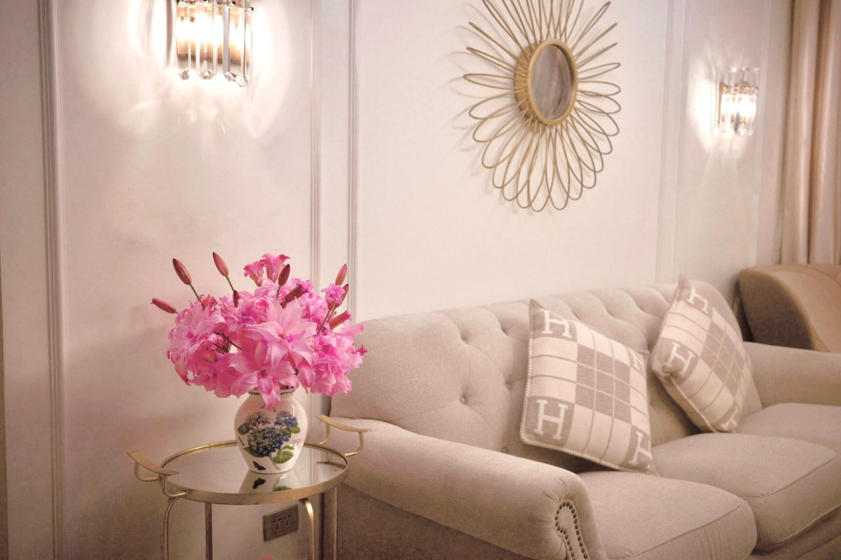 Bận rộn với công việc nhưng MC Diệp Chi là bà mẹ đảm đang và có lối sống gọn gàng. Mới đây, nữ MC tâm sự nửa đêm vẫn dọn nhà để có những góc ngăn nắp, sạch sẽ. Ảnh: FBNV