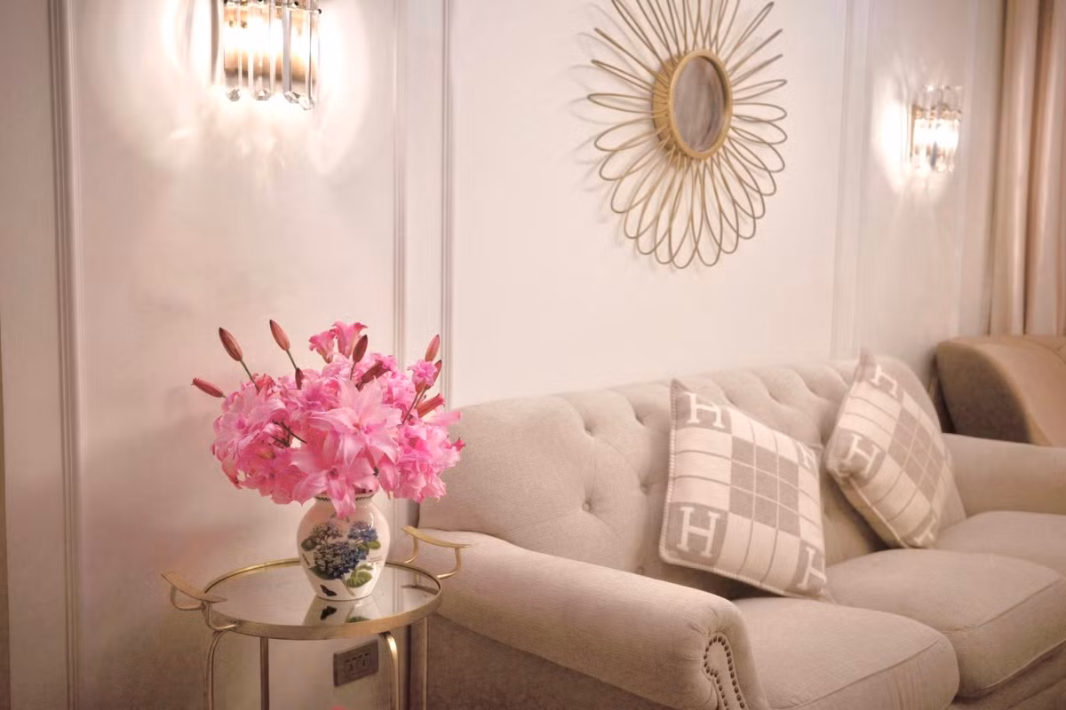 Bận rộn với công việc nhưng MC Diệp Chi là bà mẹ đảm đang và có lối sống gọn gàng. Mới đây, nữ MC tâm sự nửa đêm vẫn dọn nhà để có những góc ngăn nắp, sạch sẽ. Ảnh: FBNV