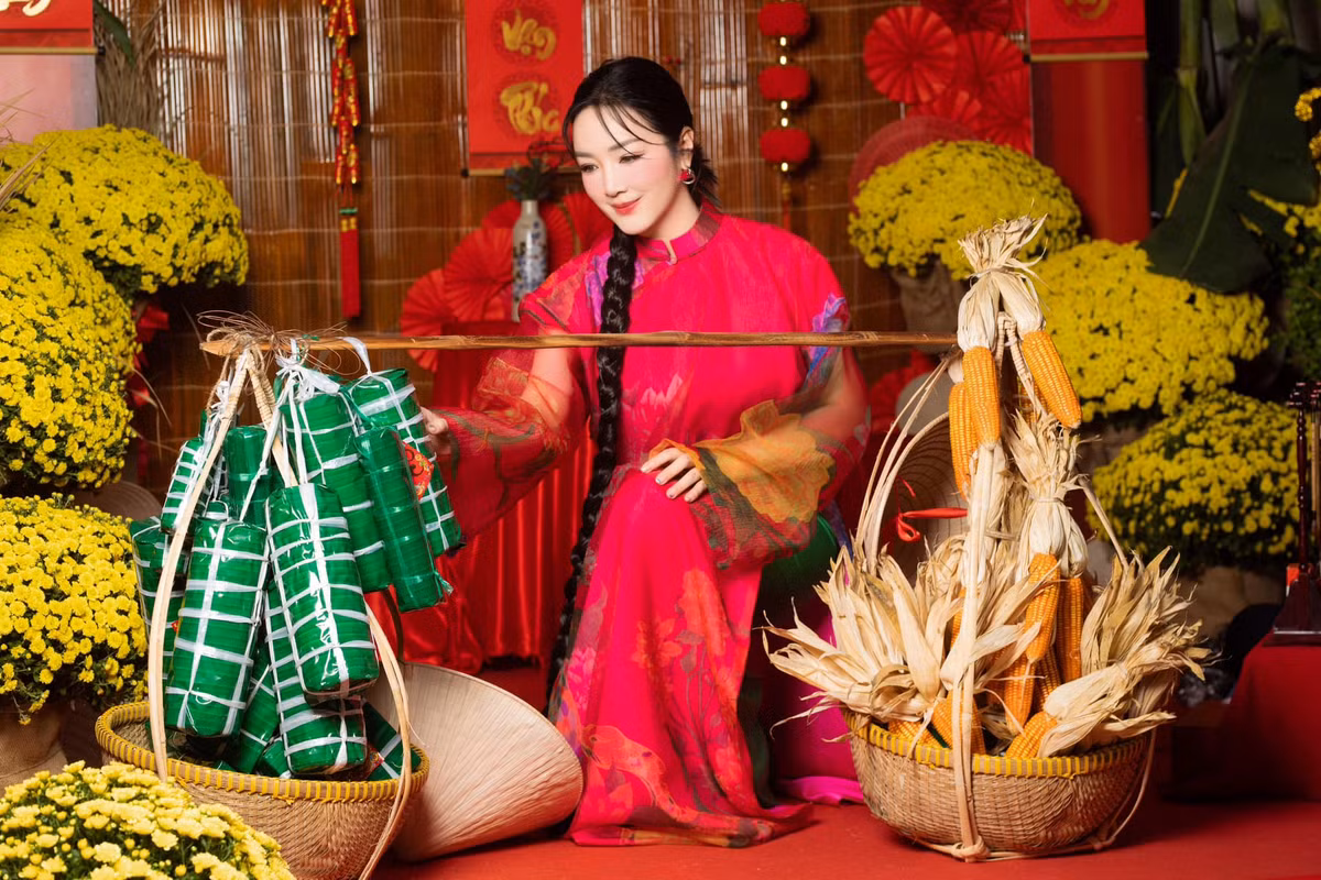 Hoa hậu Đền Hùng Giáng My dành một góc trong nhà decor theo phong cách Tết truyền thống. Ảnh: FB Giáng My