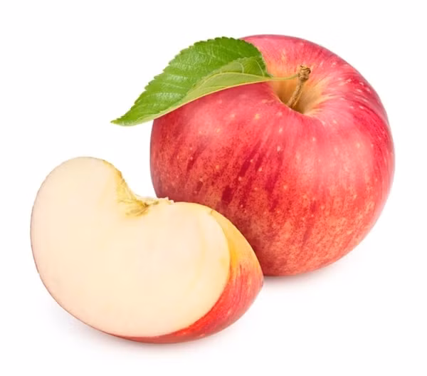 Táo Sekai Ichi tỏa mùi thơm thoang thoảng, ngọt dịu. Vỏ táo có thể có một chút vị đắng, tùy theo phương pháp canh tác, nhưng phần thịt táo có độ axit thấp. Đặc biệt, táp Sekai Ichi chỉ có vào mùa thu đến đầu đông. Ảnh: Tony Fruits