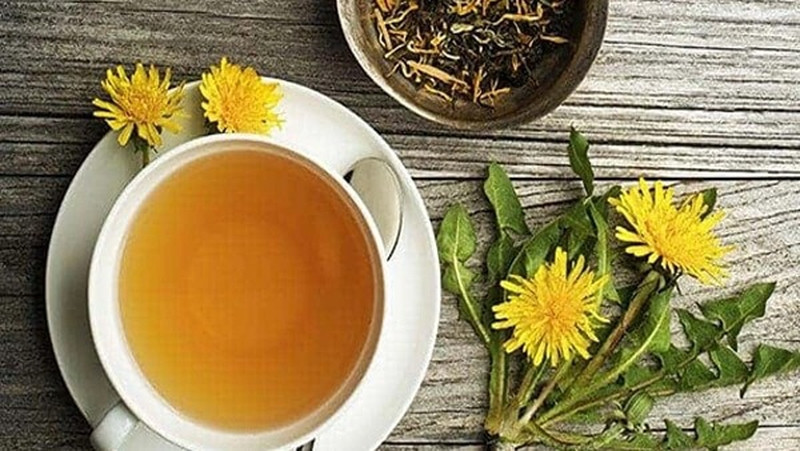 Người Trung Quốc còn phơi khô bồ công anh và ủ thành trà. Ảnh: Internet