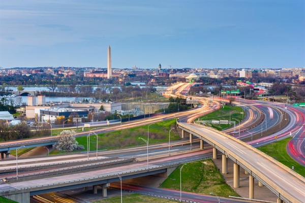 Mỹ đang nắm giữ kho vàng lớn nhất thế giới với gần 8.133,46 tấn. Con số này gần bằng lượng vàng dự trữ của Đức, Ý và Pháp cộng lại. Ảnh: Sean Pavone/Shutterstock