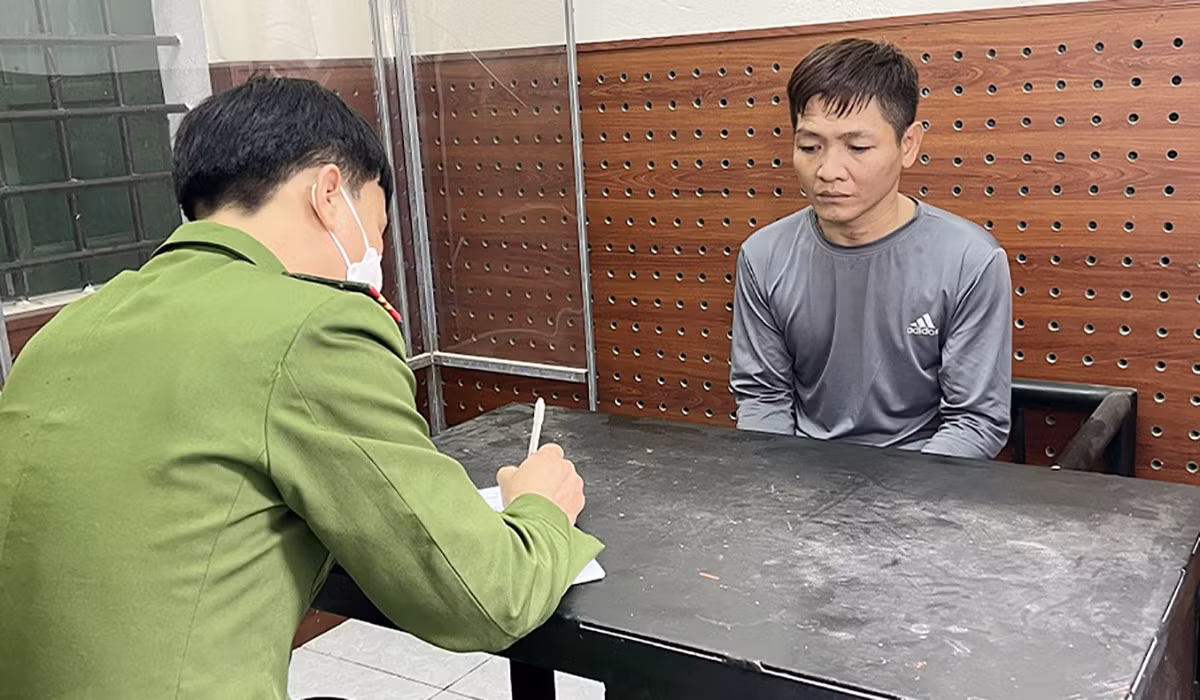 Pha camera an ninh tai khu di tich de cay ket sat trom tien