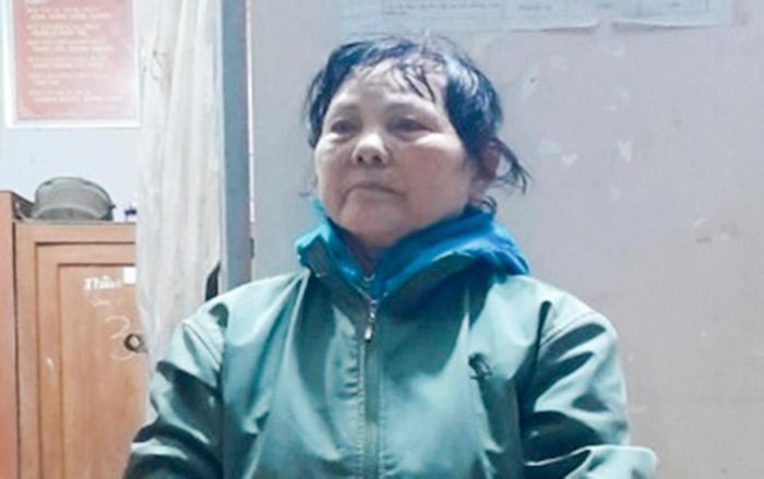  Bắt giữ phạm nhân giết người trốn truy nã suốt 38 năm: Ngày 27/12, Công an tỉnh Quảng Ngãi bắt giữ bà Nguyễn Thị Nhì (67 tuổi, ngụ huyện Bình Sơn) trốn truy nã về tội Giết người ở tỉnh Tiền Giang di lý về Quảng Ngãi chấp hành án. Theo hồ sơ, bà Nhì bị Công an tỉnh Nghĩa Bình truy tố và tuyên án chung thân về tội Giết người. Tuy nhiên, sau đó nữ phạm nhân này bỏ trốn khỏi trại giam nên vào ngày 4/7/1984, Giám đốc Công an tỉnh Nghĩa Bình phát lệnh truy nã. Lần theo dấu vết tội phạm, Công an tỉnh Quảng Ngãi phát hiện bà Nhì đã trốn truy nã suốt 38 năm qua nhiều tỉnh, thành và đến sinh sống ở xã Kim Sơn, huyện Châu Thành, tỉnh Tiền Giang.