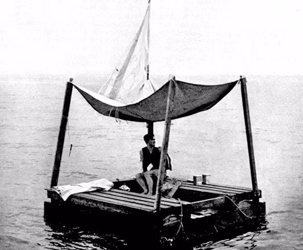 Vào ngày 23/11/1942, tàu chở Poon Lim bị tàu ngầm U-boat của Đức bắn trúng 2 quả ngư lôi khiến con tàu bị chìm. Hậu quả là toàn bộ thành viên thủy thủ đoàn trên tàu gồm 44 thủy thủ, 8 xa thủ và chủ tàu thiệt mạng ngoại trừ người đàn ông này.