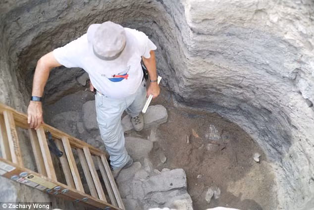 "Dựa trên những phát hiện này, chúng tôi tin đây là làng chài Bethsaida", tiến sĩ Aviam nói.