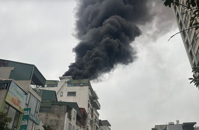 Vu chay nha tai pho Vu Trong Phung: Xu phat hanh chinh tho han