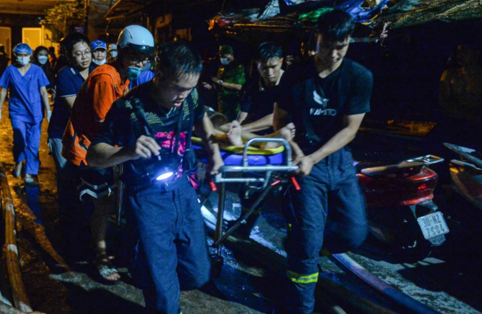 Chay chung cu mini o Ha Noi: Cong an xac dinh hon 30 nguoi tu vong