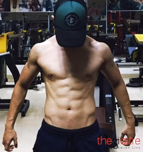 Thành cho biết thêm, để có được thể hình đẹp, ngoài việc luyện tập, chế độ dinh dưỡng cũng là nhân tố quan trọng. Những người tập thể hình hay truyền nhau câu: "Cơ bắp được kích thích trong phòng tập, được nuôi trong nhà bếp và phát triển trên giường ngủ''. Bản thân là một sinh viên ngành dinh dưỡng nên hơn ai hết anh chàng điển trai tự thiết kế được cho mình một chế độ dinh dưỡng rất hợp lý với việc ăn đủ bữa, cung cấp đủ nước, rau xanh, protein như: Trứng, sữa tươi, thịt gà, bò...