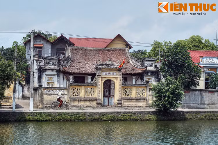 Kham pha bau vat kien truc co lang Nom, di san hiem co Viet Nam