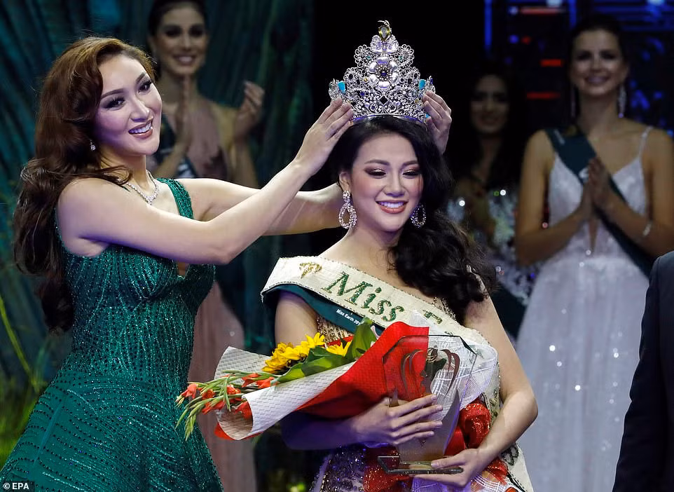 Thuc hu tin don Phuong Khanh hen ho bac si Chiem Quoc Thai-Hinh-3