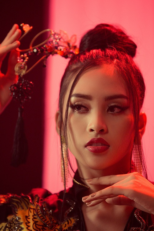 Đây cũng là ca khúc đình đám gắn tên với nam ca sĩ gốc Thái Bình - Sơn Tùng M-TP.