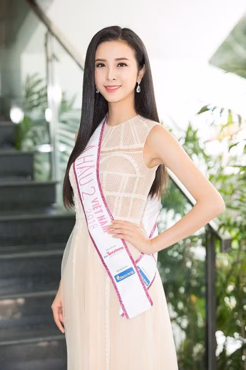 Vi sao Thuy An nhap vien sau 2 tuan doat ngoi a hau?-Hinh-3