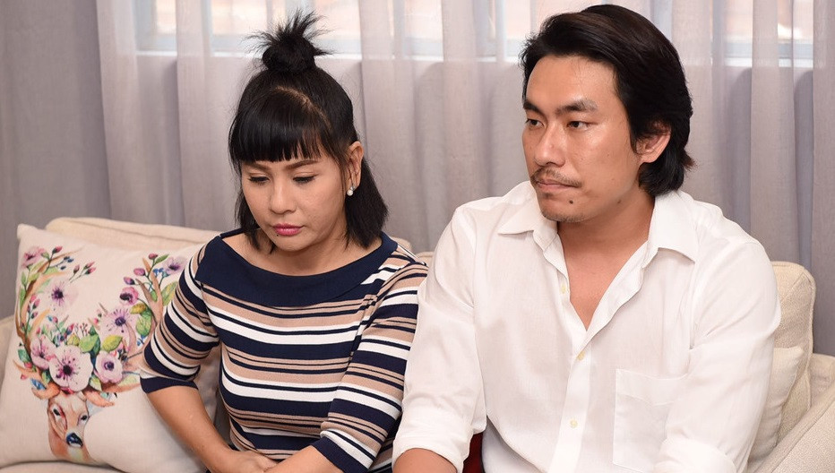 Cat Phuong khoc, Kieu Minh Tuan xin loi vu scandal 