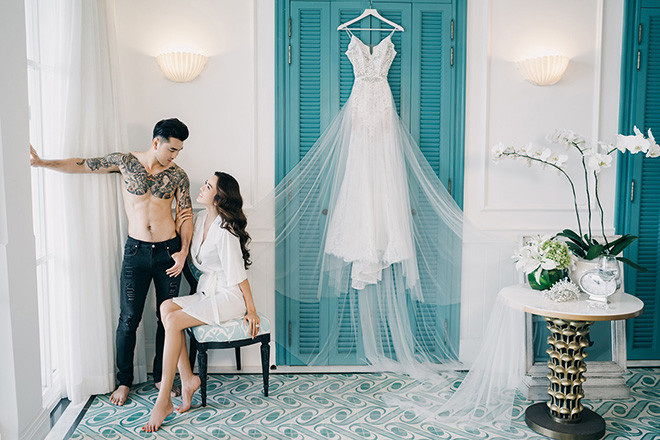 Ung Hoang Phuc ban nude trong anh cuoi voi Kim Cuong