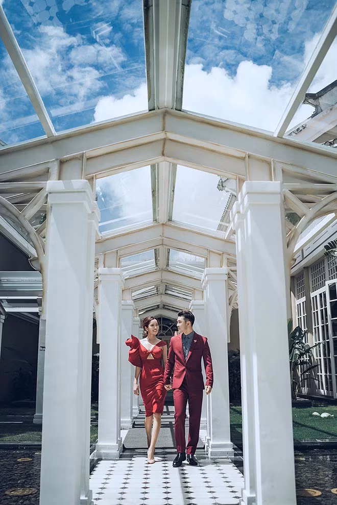 Hơn 6 năm yêu là từng ấy thời thời gian Ưng Hoàng Phúc, Kim Cương cùng có nhau trong mọi kế hoạch, mọi hành trình. Cả hai thừa nhận, chính đối phương giúp mình trưởng thành và hoàn hảo hơn.