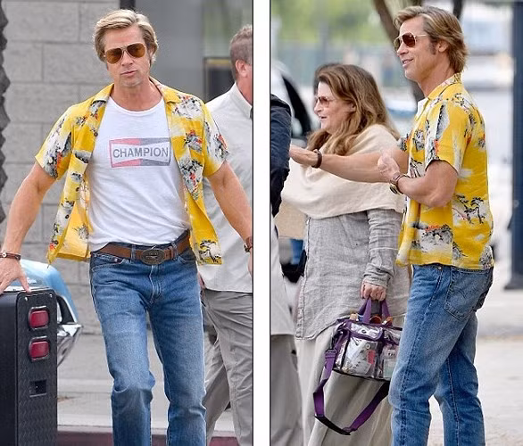 Brad Pitt thoải mái trò chuyện, trao đổi cùng các đồng nghiệp và đạo diễn trên phim trường.