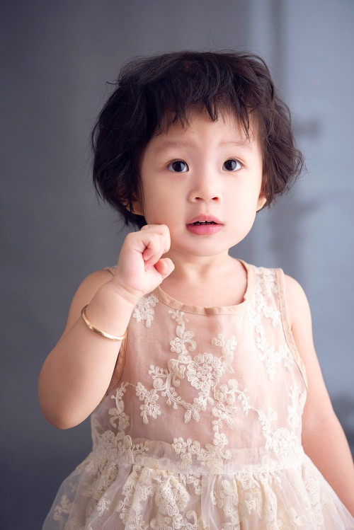 Ngay sau khi biết mình sắp được làm mẹ, Diễm Trang tạm dừng mọi công việc để chu toàn việc chăm sóc bé và gia đình.