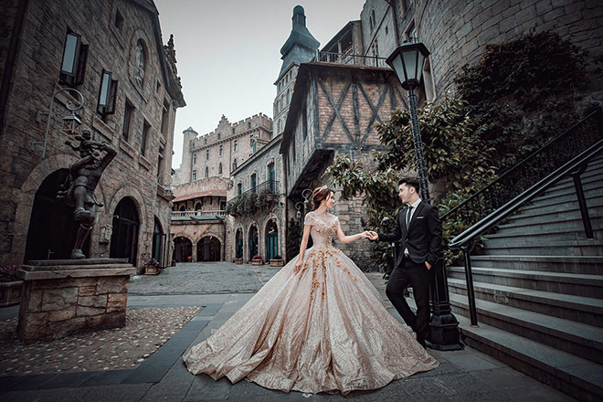 Thời gian gần đây, Kim Cương đảm nhận thêm vai trò quản lý cho ông xã. Cựu người mẫu tiết lộ cô luôn sắp xếp lịch trình công việc cho Ưng Hoàng Phúc một cách tỉ mỉ, rõ ràng nhất.