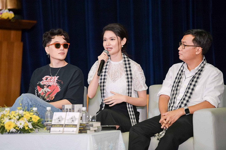 Người đẹp Thùy Dung cũng chia sẻ về kỷ niệm chinh chiến Miss International 2017 và giành giải phụ Đại sứ Du lịch Nhật Bản. Lúc đó cô gặp nhiều khó khăn về tài chính, tinh thần, nhất là bị bệnh thủy đậu trước đêm chung kết. Tuy nhiên Thùy Dung vẫn có sự xuất hiện tự tin, rạng rỡ tại cuộc thi.