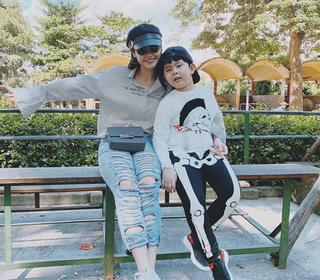 Truong Quynh Anh tung bo doi chinh minh sau khi lam me-Hinh-3