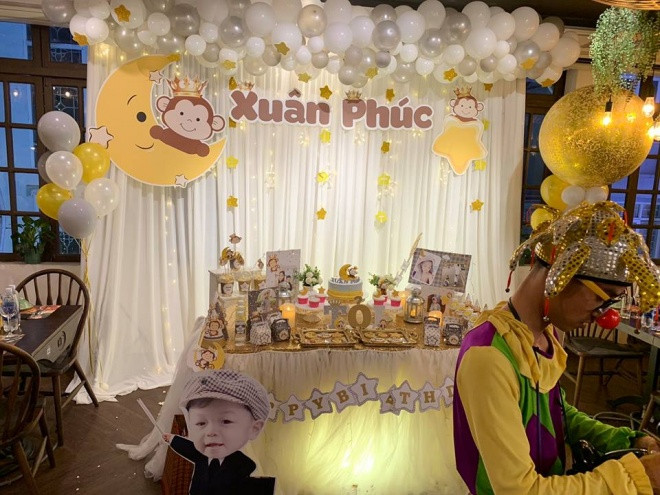 Không gian tiệc sinh nhật của bé Tỏi.