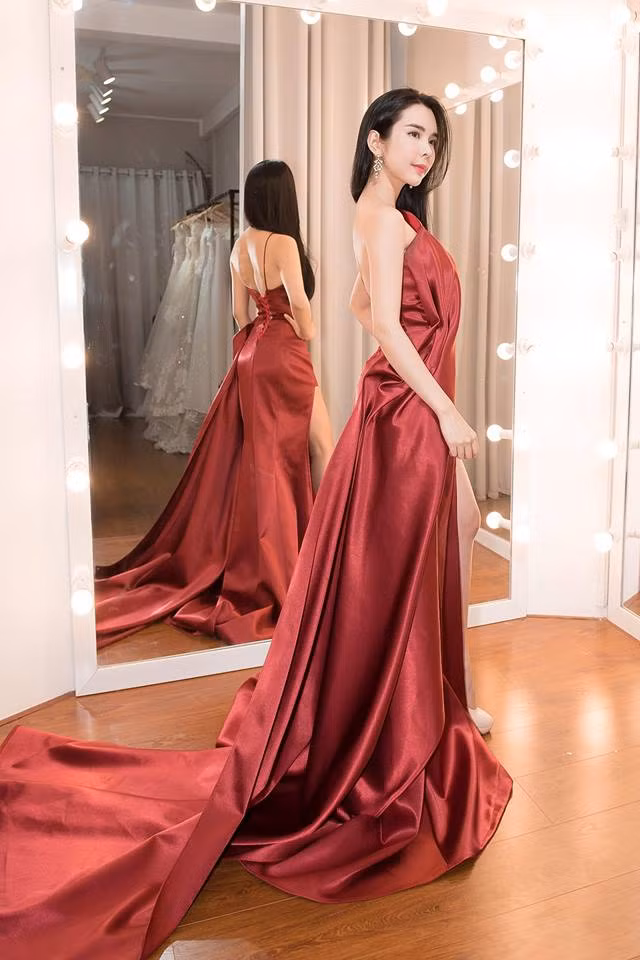 Hiện tại, Huỳnh Vy vẫn đang nỗ lực hết mình trong các hoạt động của cuộc thi Miss Tourism Queen Worlwide 2018.