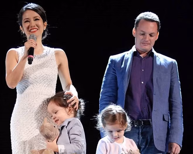 Chong cu Hong Nhung phan bac tin don ngoai tinh dan den ly hon