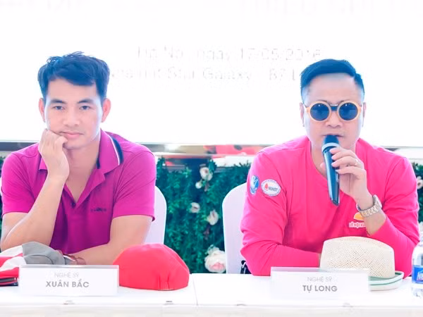 Tu Long buc xuc vi bi loi dung hinh anh ban thuoc viem dai trang-Hinh-3