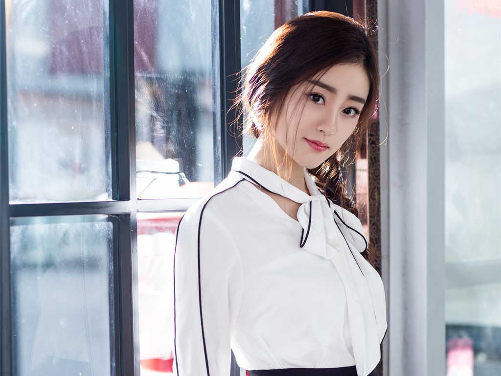 Những năm sau đó, nữ diễn viên họ Chúc có cơ may tham gia nhiều phim truyền hình. Nhưng mãi đến năm 2016, cô mới được khán giả nhớ đến nhờ vai ác nữ Huyền Nữ trong Tam sinh tam thế thập lý đào hoa.