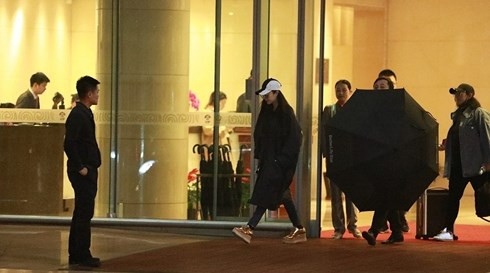 Pham Bang Bang xuat hien chop nhoang sau scandal tron thue