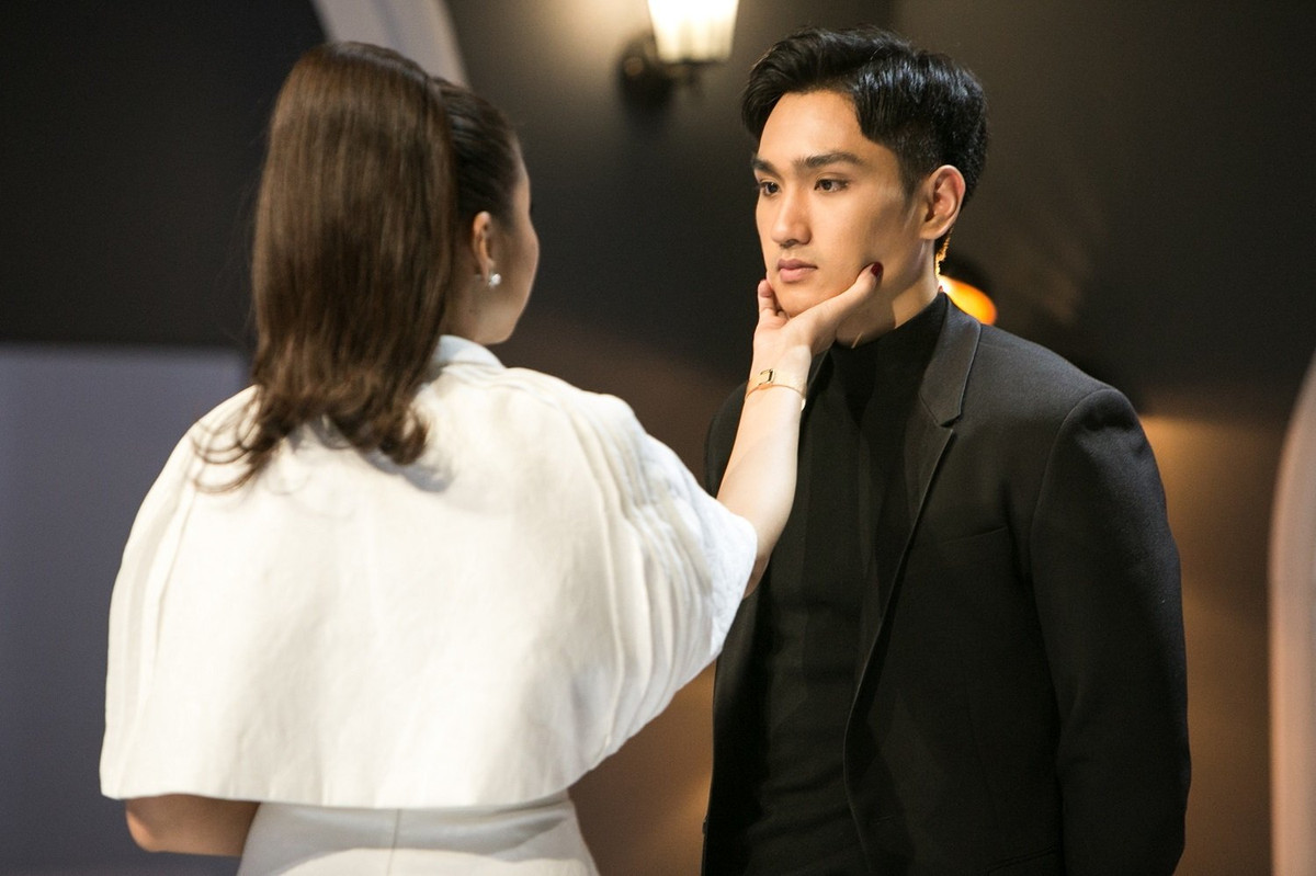 Vo Hoang Yen dap ban, doi bo ve vi thi sinh bi loai-Hinh-3